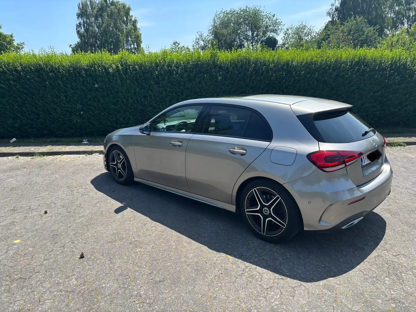 Mercedes-Benz A 220 - 1