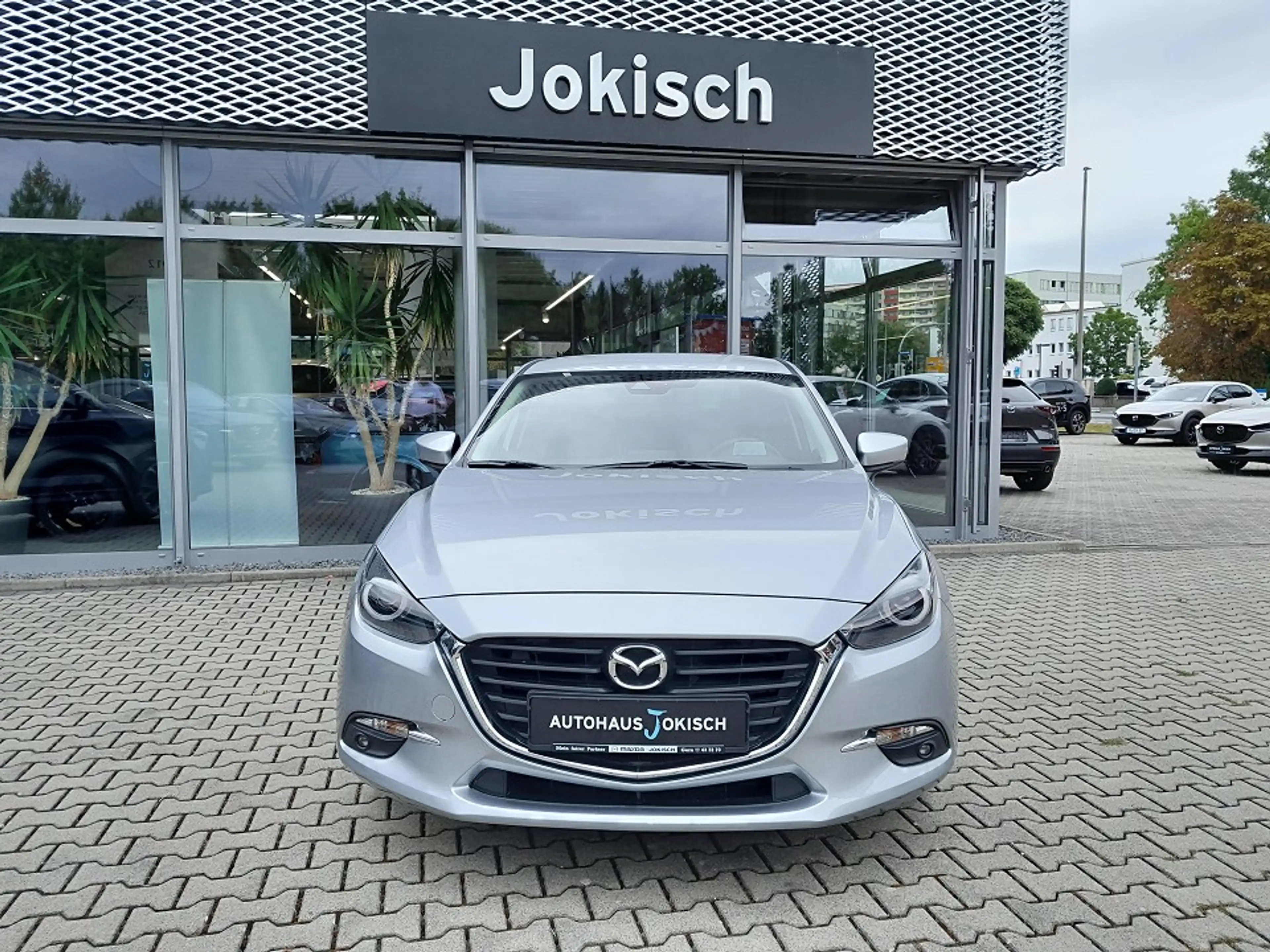 Mazda 3 Limous. 4T SKY-G (120PS) EXCL. ACT.-P+NAVI (1.Hand — photo 5