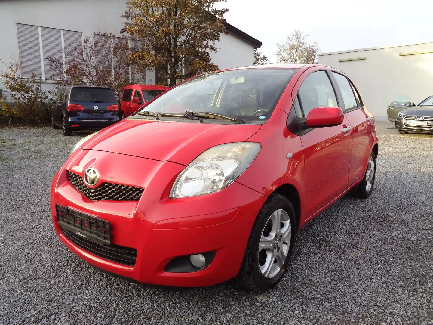 Toyota Yaris Edition Rot - 1