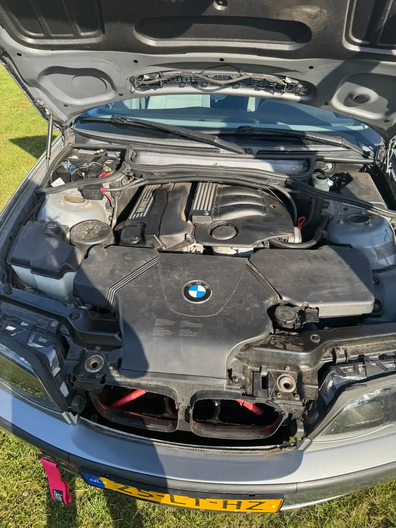 BMW 330 318i Executive Grijs - 1