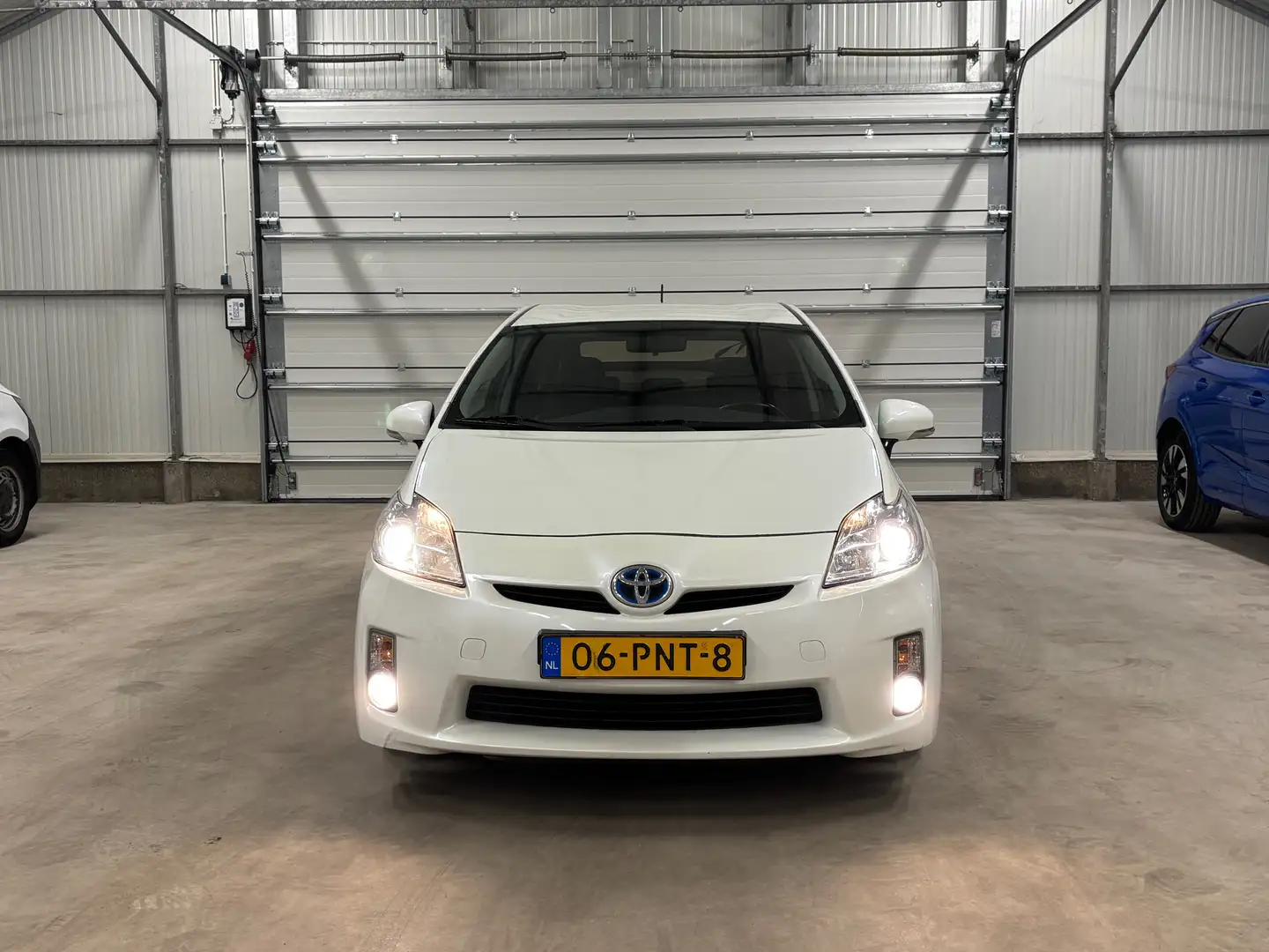 Toyota Prius Prius 1.8 Comfort Blanc - 1