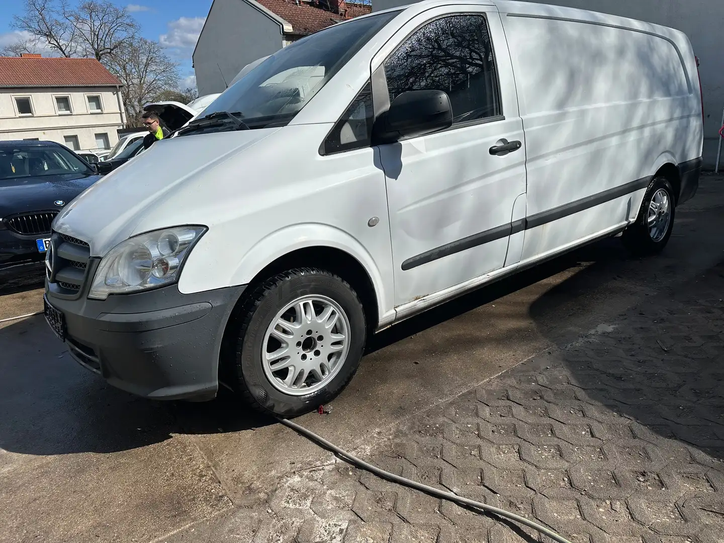 Mercedes-Benz Vito 110 CDI extralang (639.605)Klima Weiß - 1
