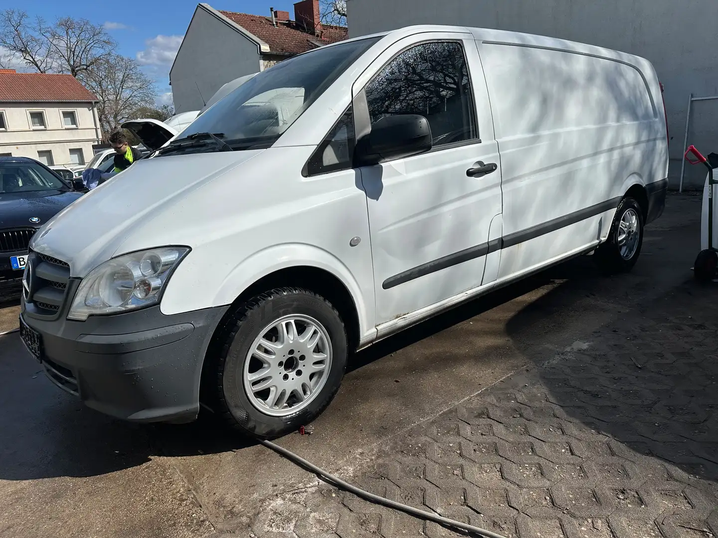 Mercedes-Benz Vito 110 CDI extralang (639.605)Klima Weiß - 2