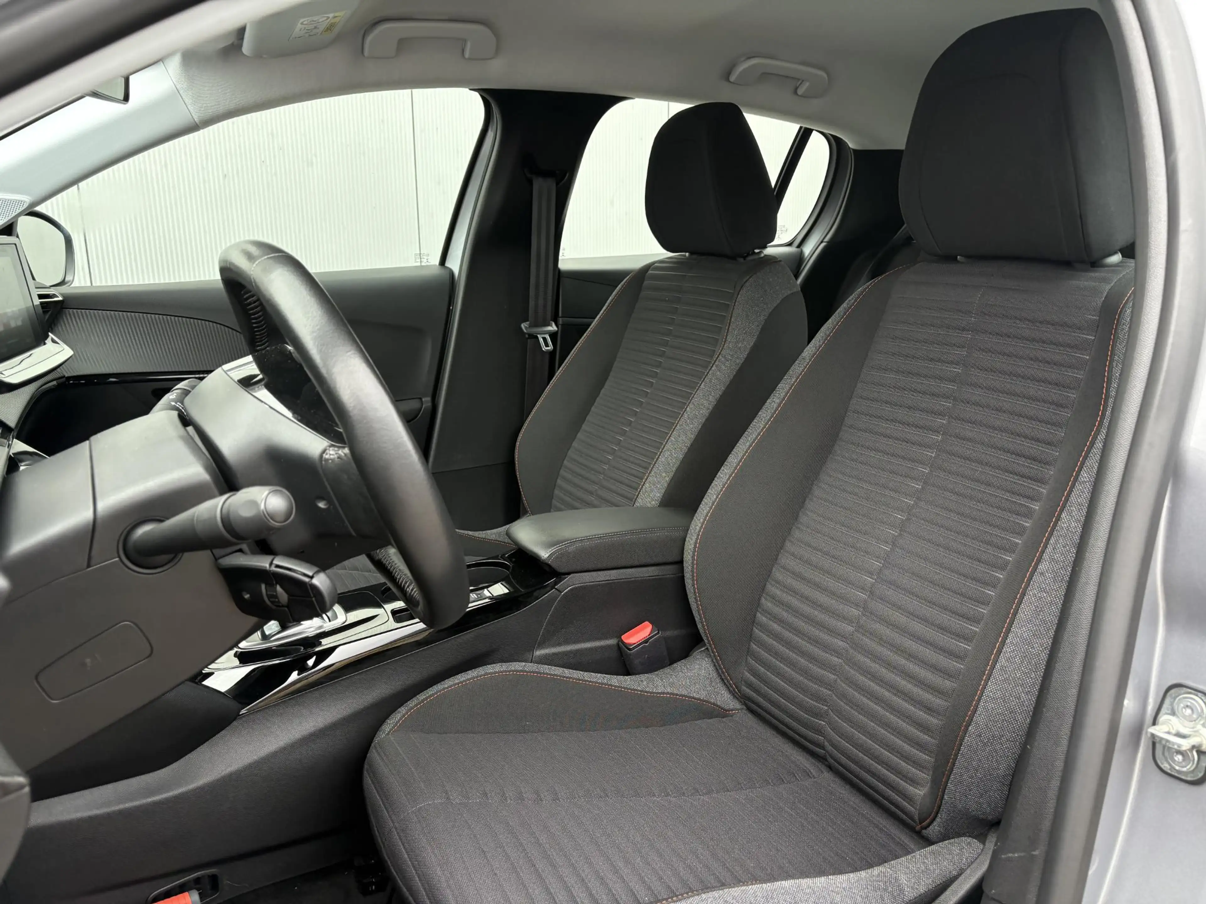 Peugeot e-208 EV Blue Lease Active 50 kWh | SOH 92% | Carplay | — photo 12