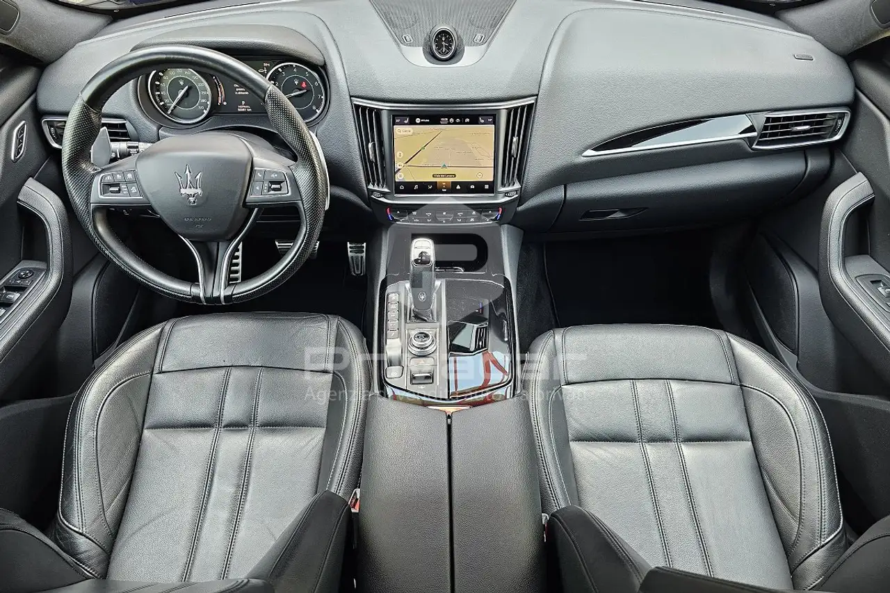 Maserati Levante 2021 — фото 11