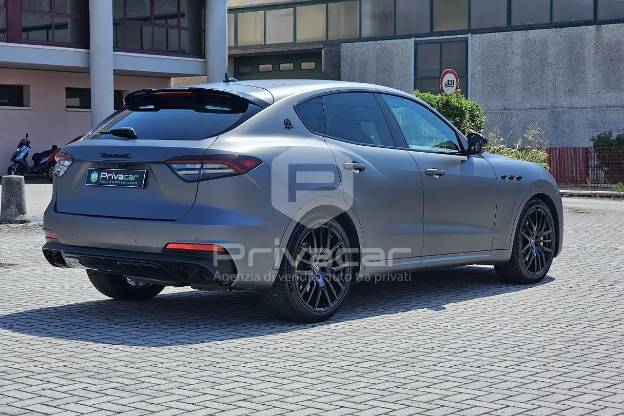 Maserati Levante 2021