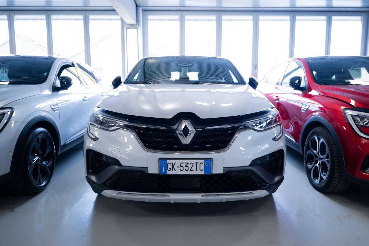 Renault Arkana 1.6 E-Tech full hybrid R.S. Line 145cv