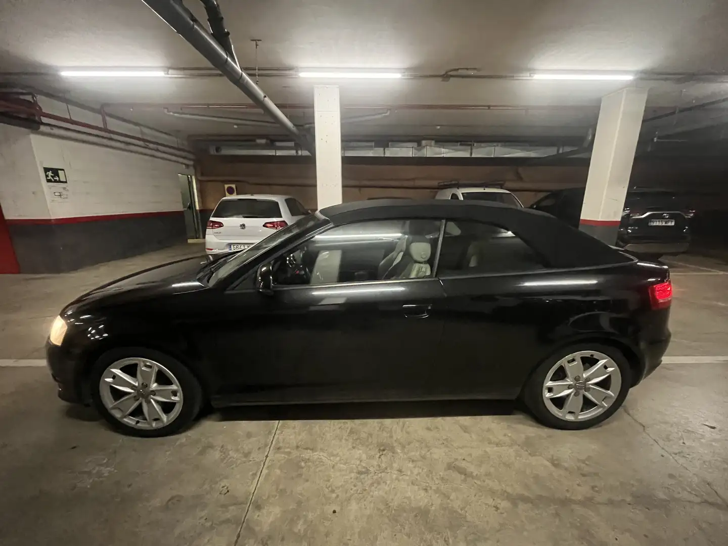 Audi A3 Cabrio 2.0 TFSI Ambition S-Tronic - 2