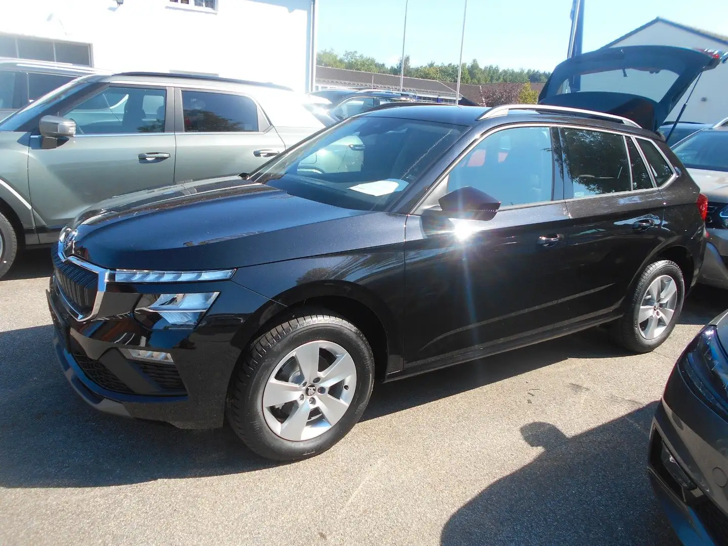 Skoda Kamiq 1,0 DSG 130 Jahre Noir - 2