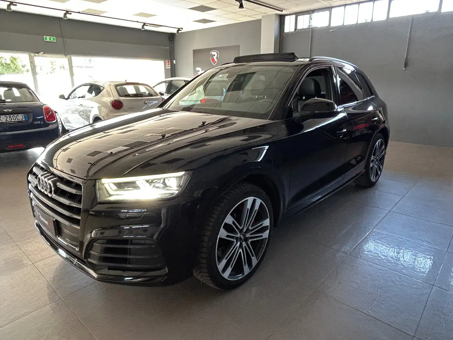 Audi SQ5 Q5 II 2017 3.0 tdi mhev Sport  quattro 347cv Nero - 2