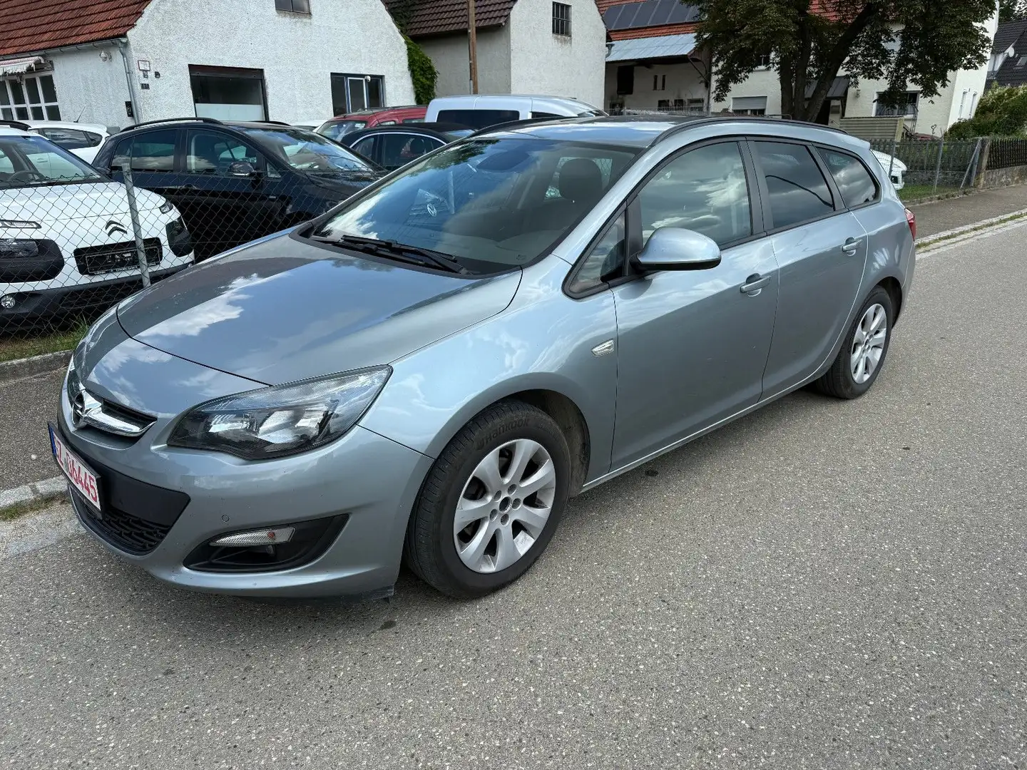 Opel Astra J Sports Tourer Style,Automatik,  1.4 Silber - 2