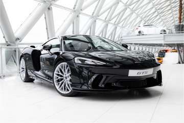 4.0 V8 |* NEW MODEL* | Techlux | Panoramic Roof |