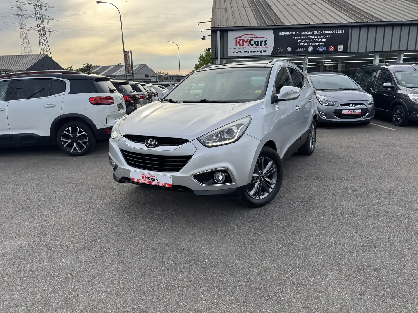 Hyundai iX35 iX35 1.7 CRDi /TOIT PANORAMIQUE /CUIR/NAVIGATION Gris - 1