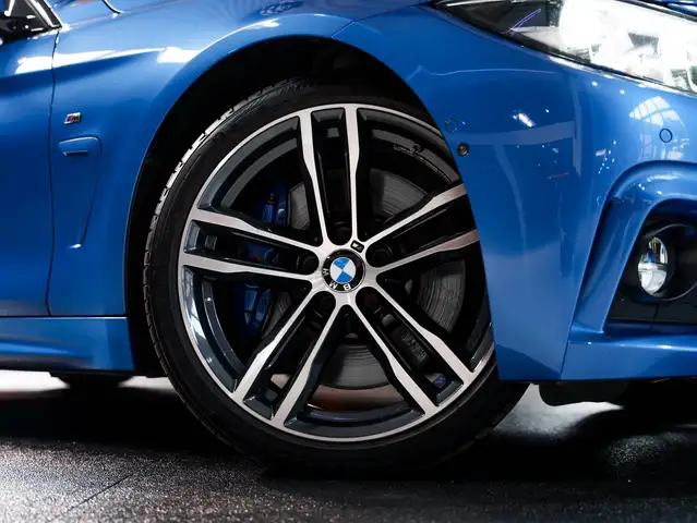 BMW 4 Series view 7