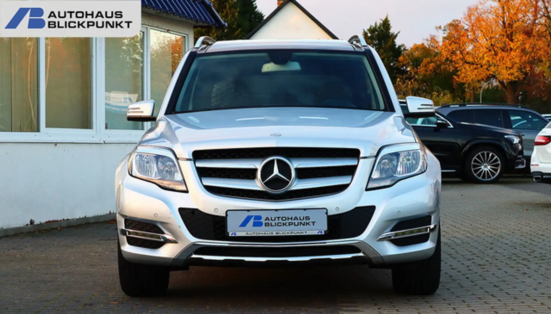 Mercedes-Benz GLK 350 4M NAVI+PANORAMA+TEMPOMAT+SITZHEIZUNG Plateado - 2
