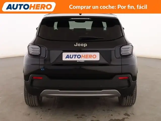 Jeep Avenger view 5