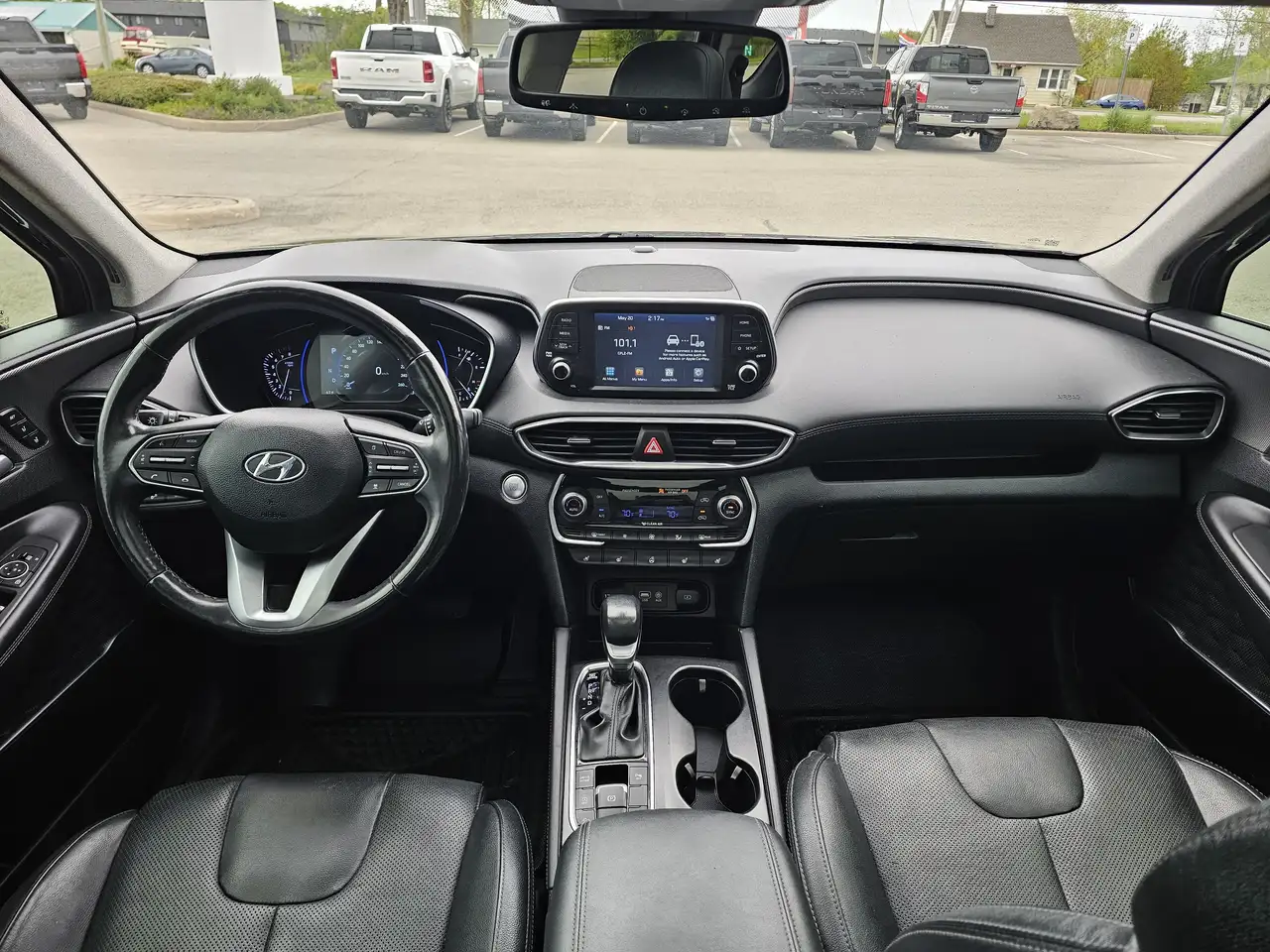 Hyundai SANTA FE снимка Hyundai SANTA FE