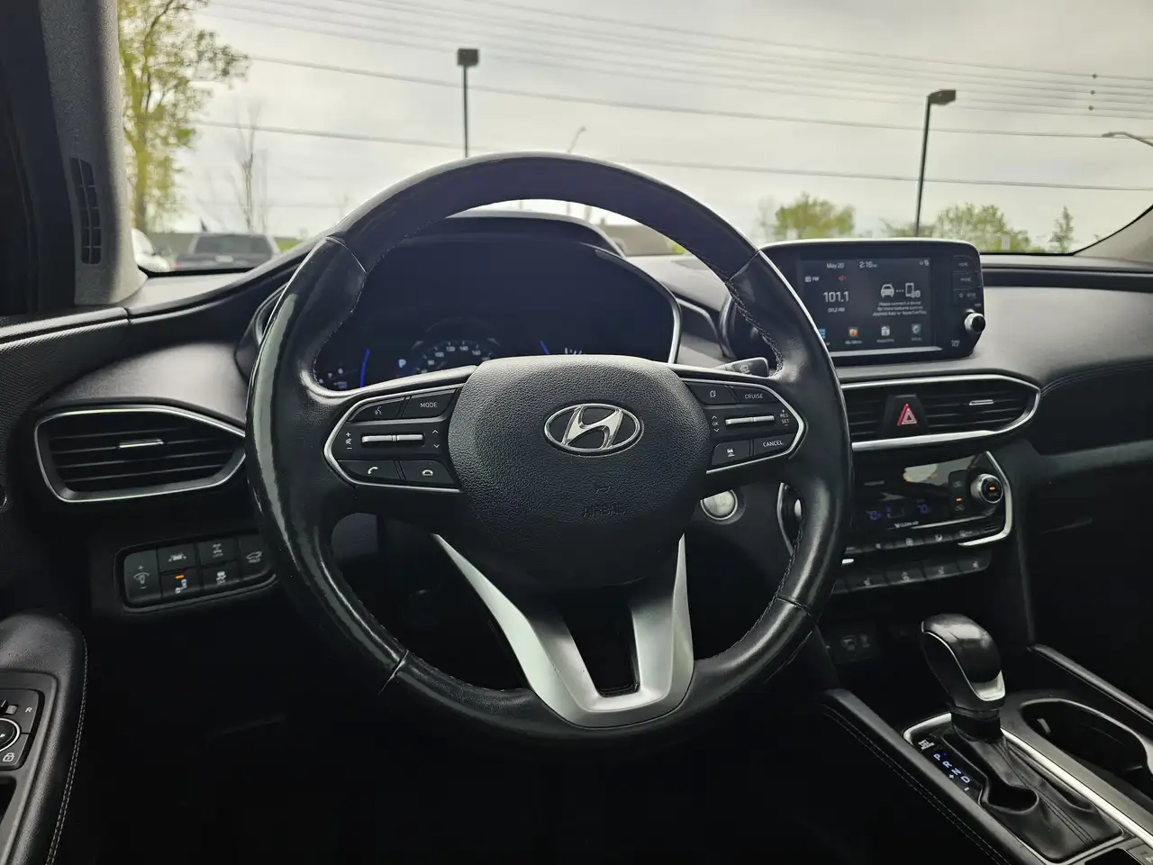 Hyundai SANTA FE снимка Hyundai SANTA FE