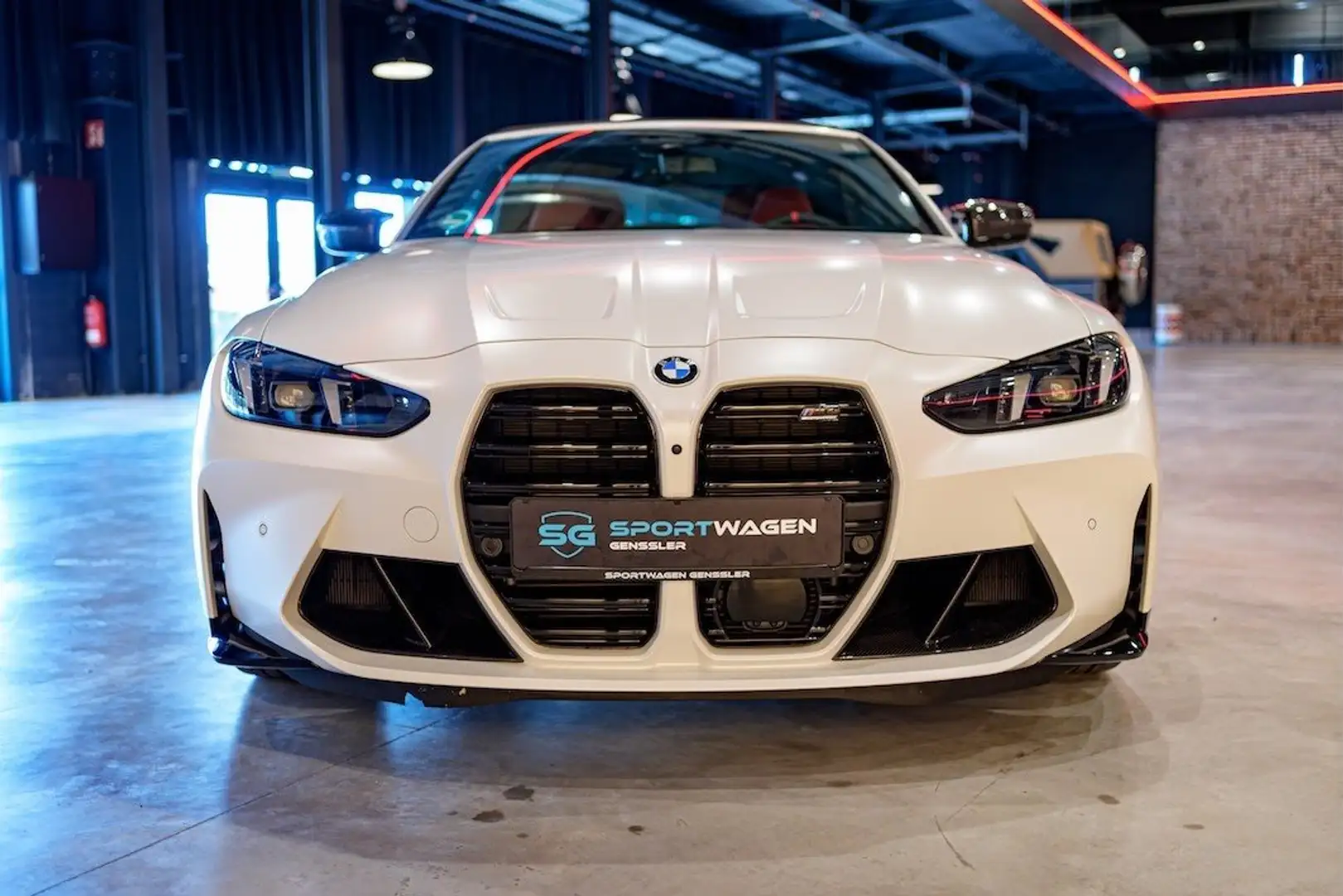 BMW M4 Cabrio Competition Weiß - 2