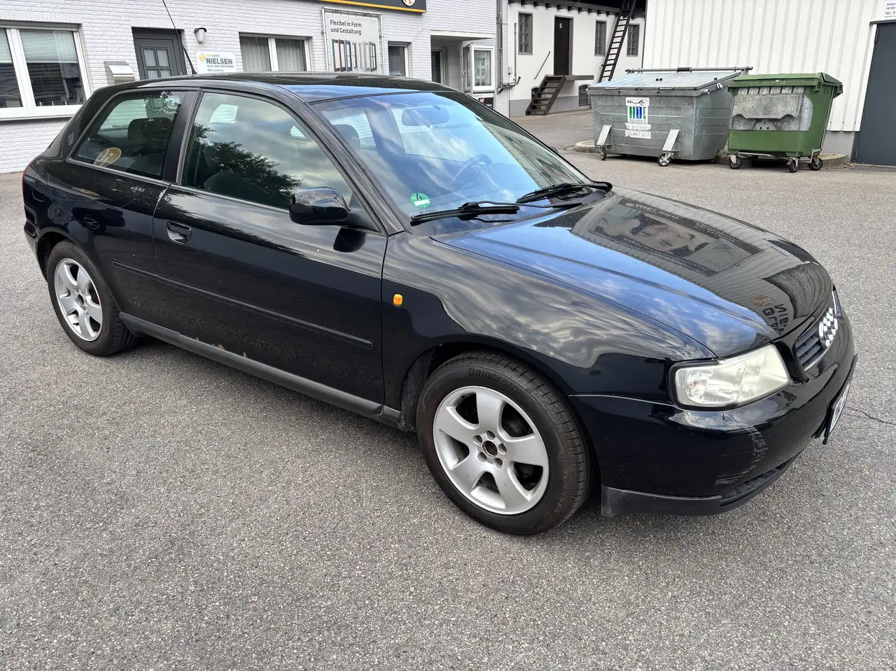 Audi A3 1.6 TÜV28 elekt.FH elekt.SD WR Alu Ausstellfenster, foto 4