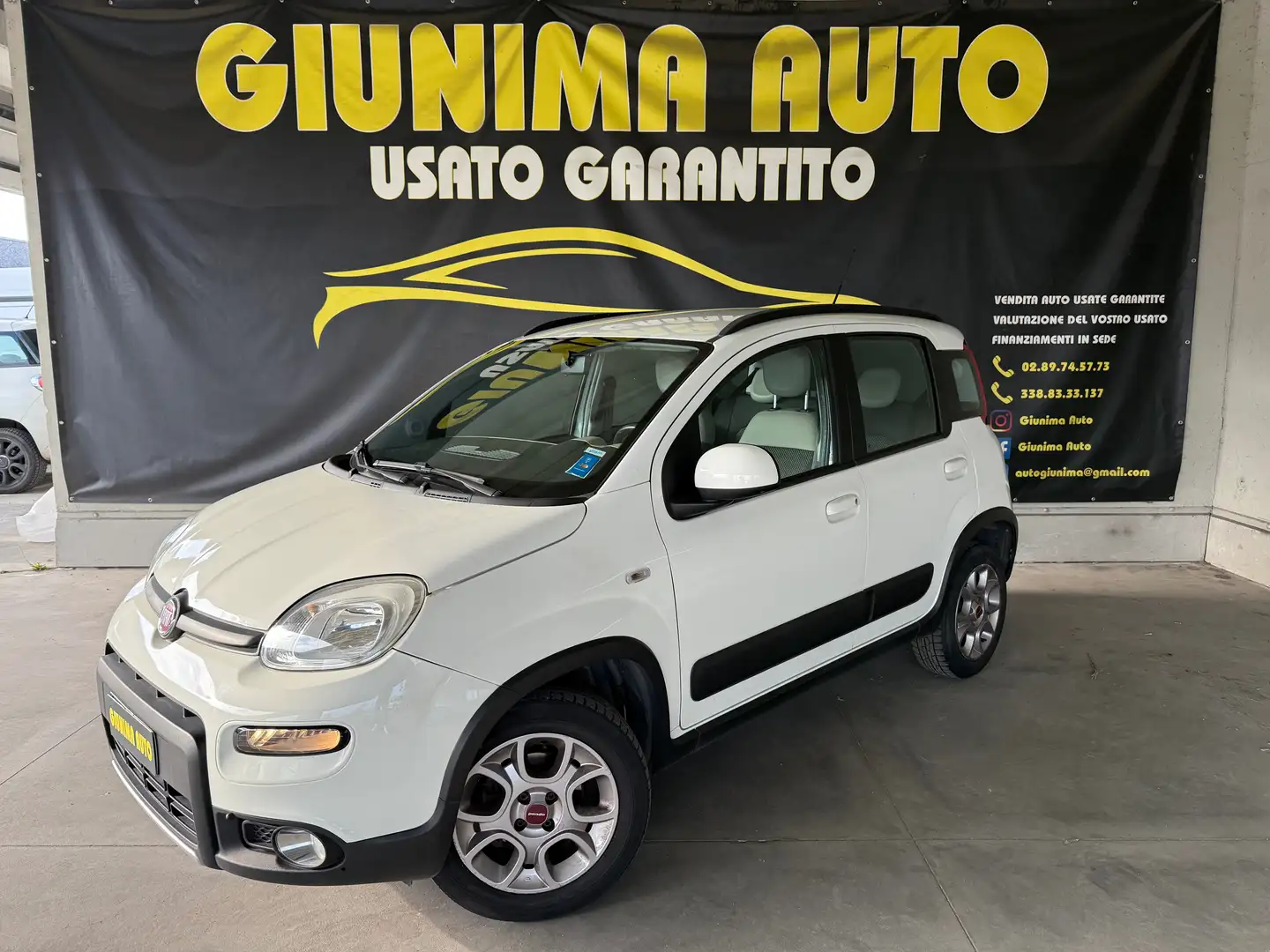 Fiat Panda 0.9 t.air turbo Lounge 85cv E6 Blanc - 1
