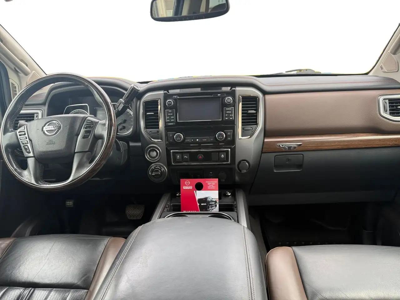 Nissan Titan XD снимка Nissan Titan XD