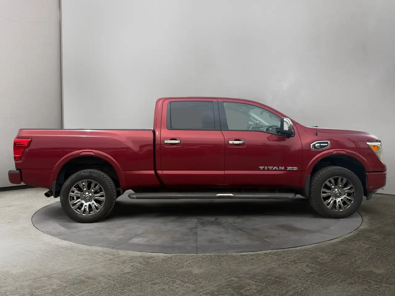 Nissan Titan XD снимка Nissan Titan XD