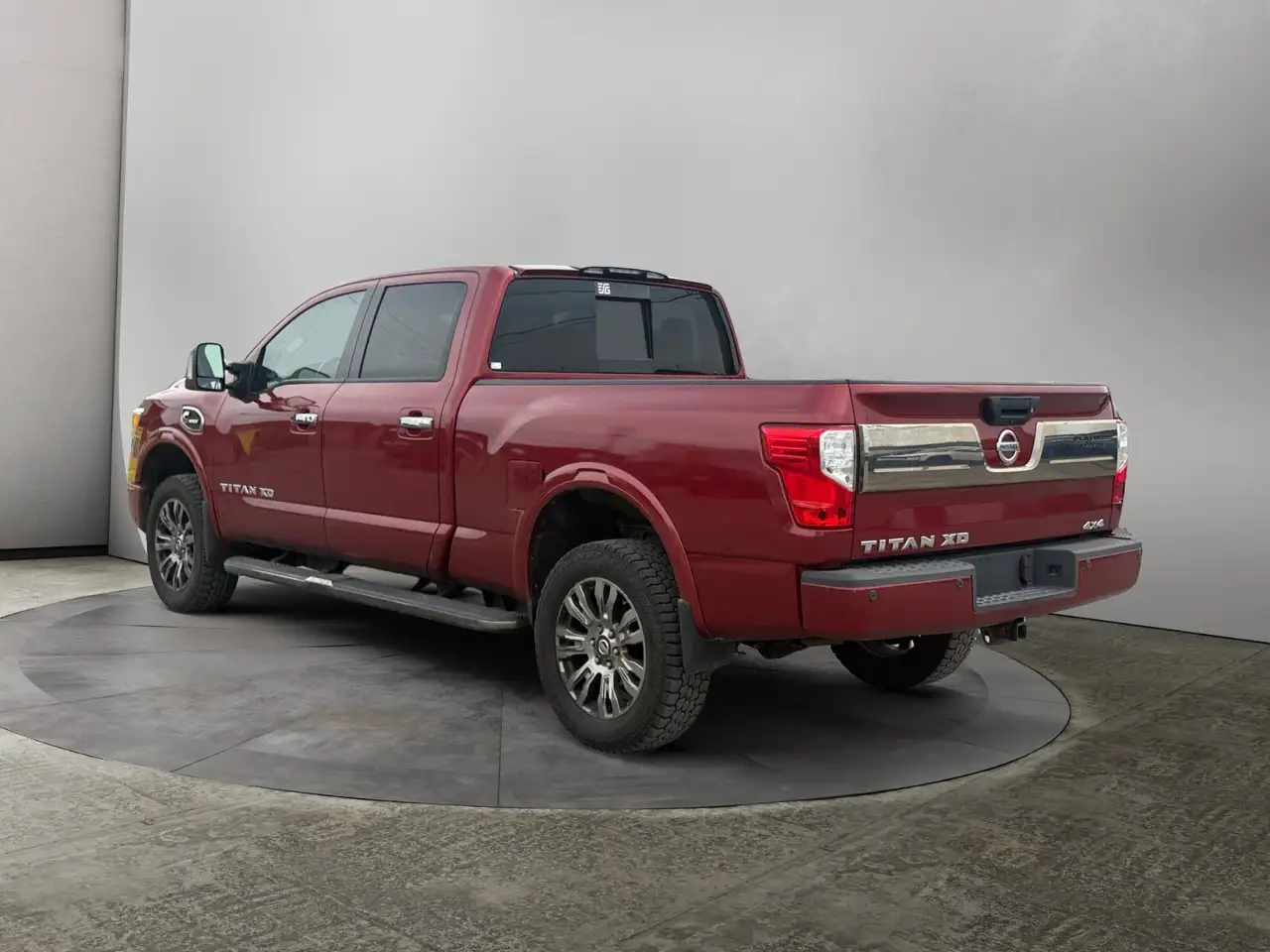 Nissan Titan XD снимка Nissan Titan XD