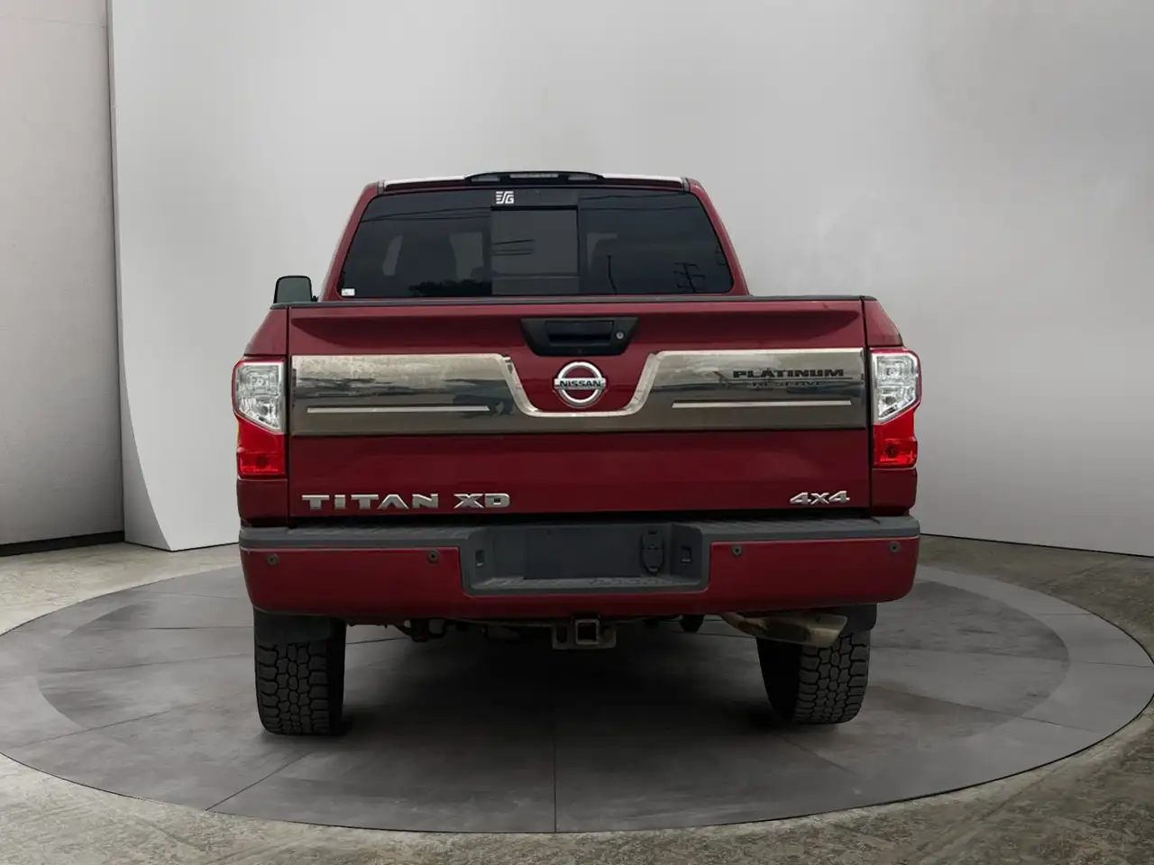 Nissan Titan XD снимка Nissan Titan XD