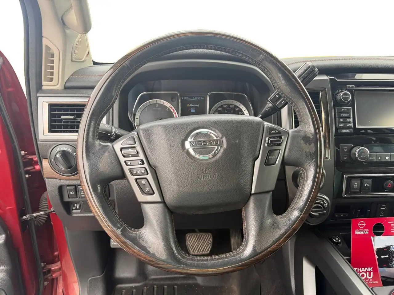 Nissan Titan XD снимка Nissan Titan XD