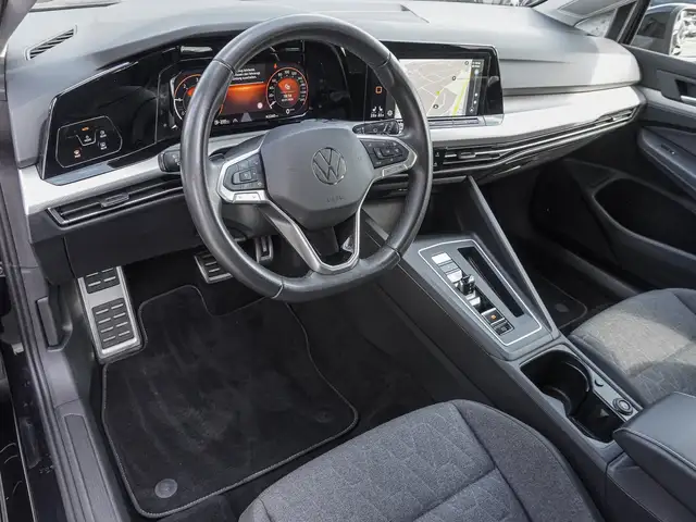 Volkswagen Golf view 9