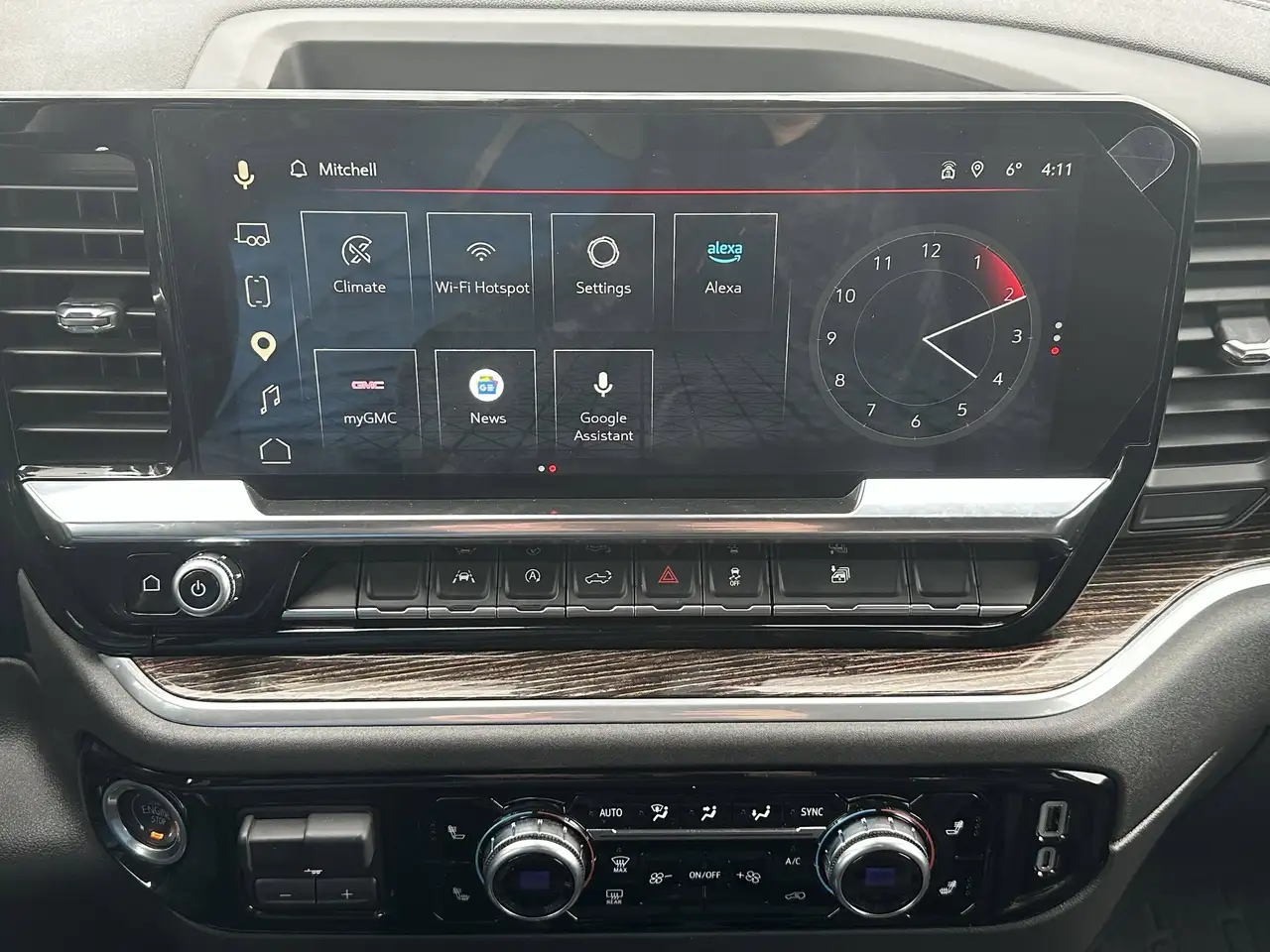 GMC Sierra 1500 снимка GMC Sierra 1500