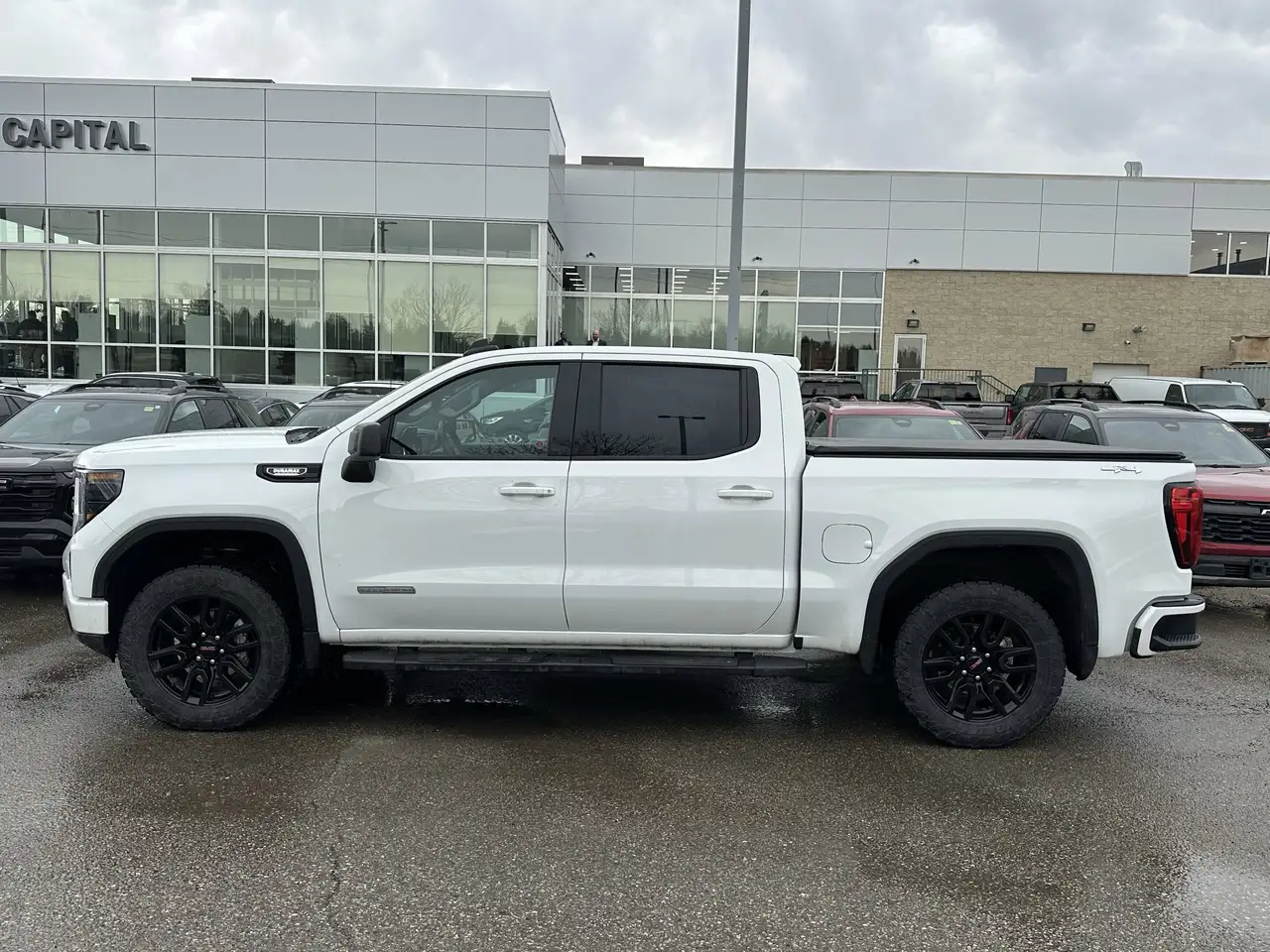 GMC Sierra 1500 снимка GMC Sierra 1500