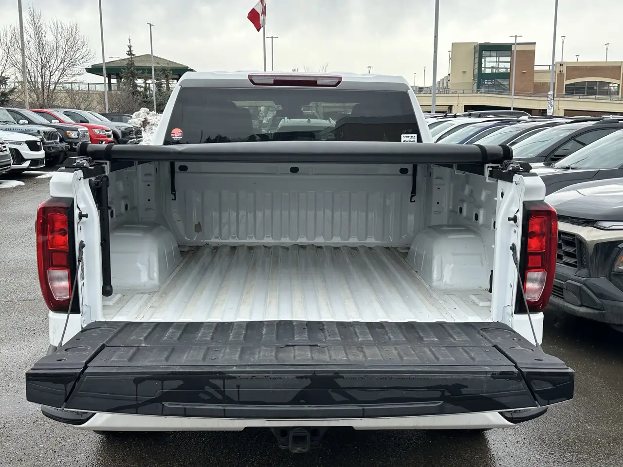GMC Sierra 1500 снимка GMC Sierra 1500