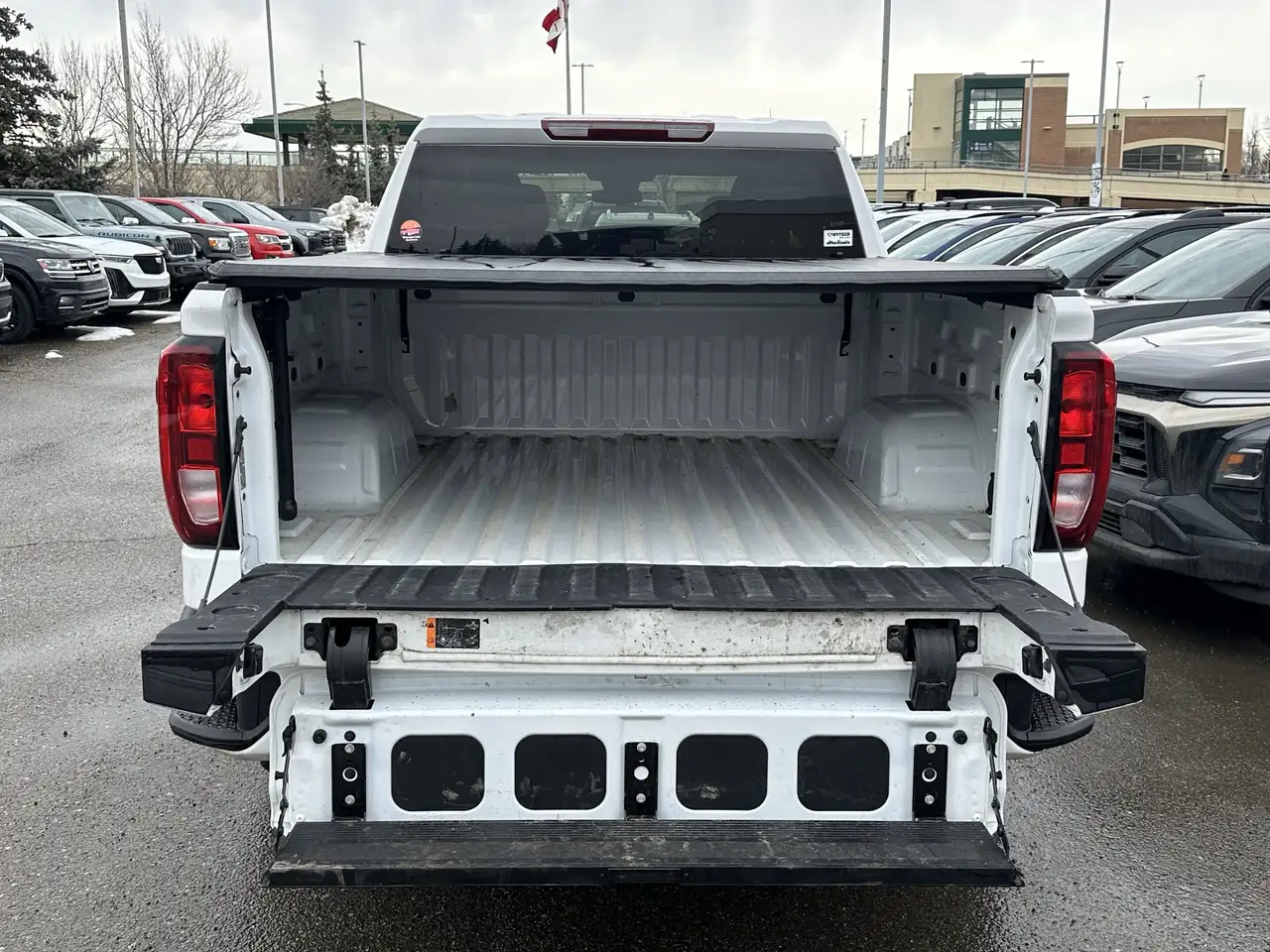 GMC Sierra 1500 снимка GMC Sierra 1500