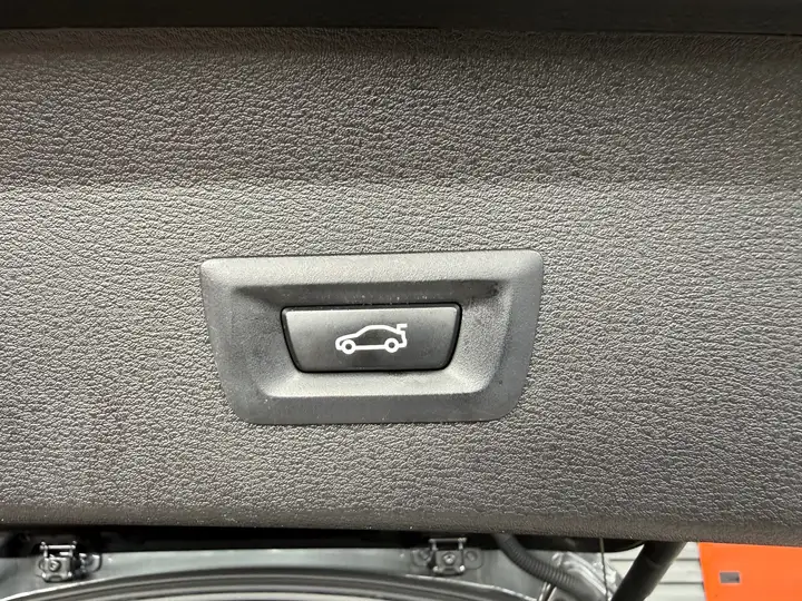 BMW X1 sDrive 16d 116 ch DKG7 Business Design — photo 19