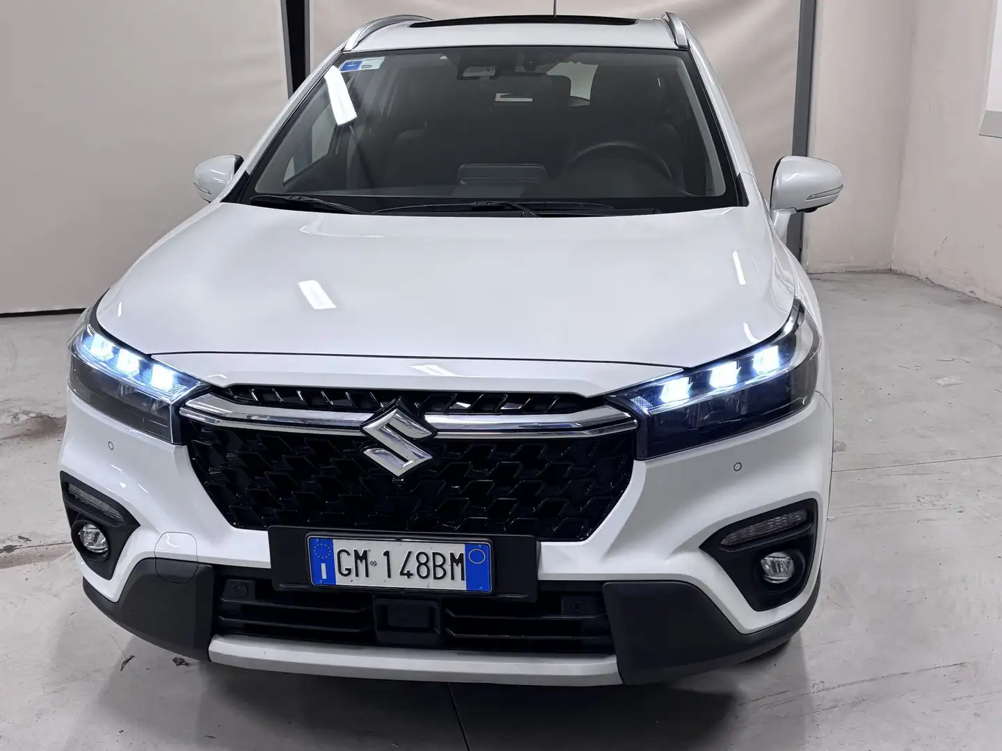 Suzuki S-Cross 1.5 Hybrid 4WD All Grip A/T Starview Bianco - 2