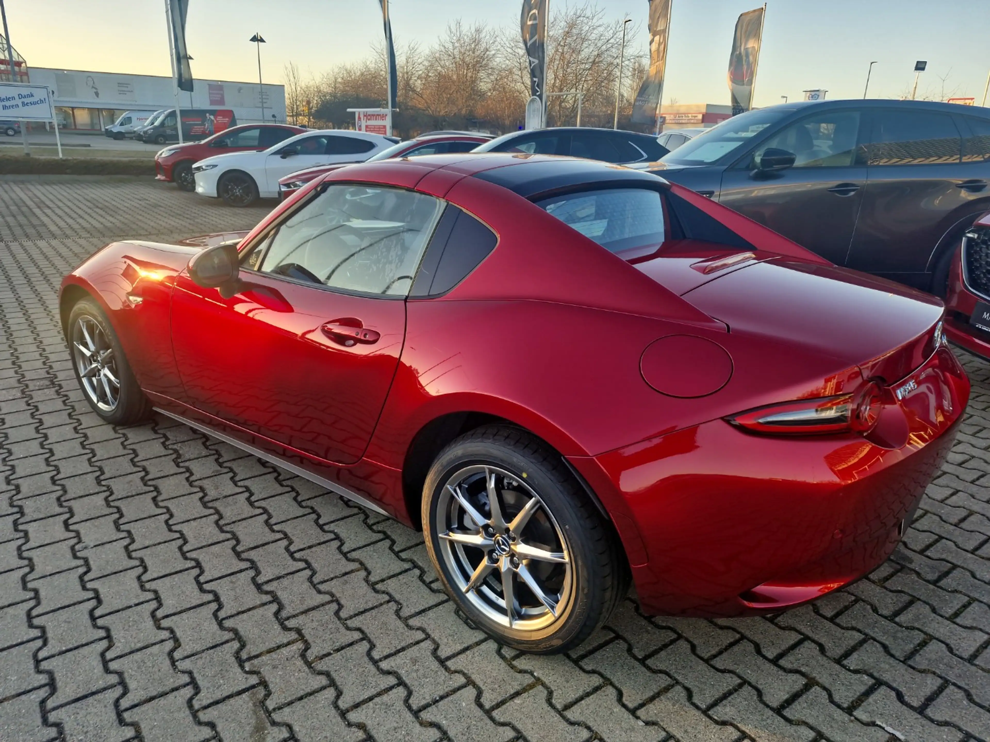 Mazda MX-5 1.5L SKYACTIV-G RF Exclusive-Line — photo 11