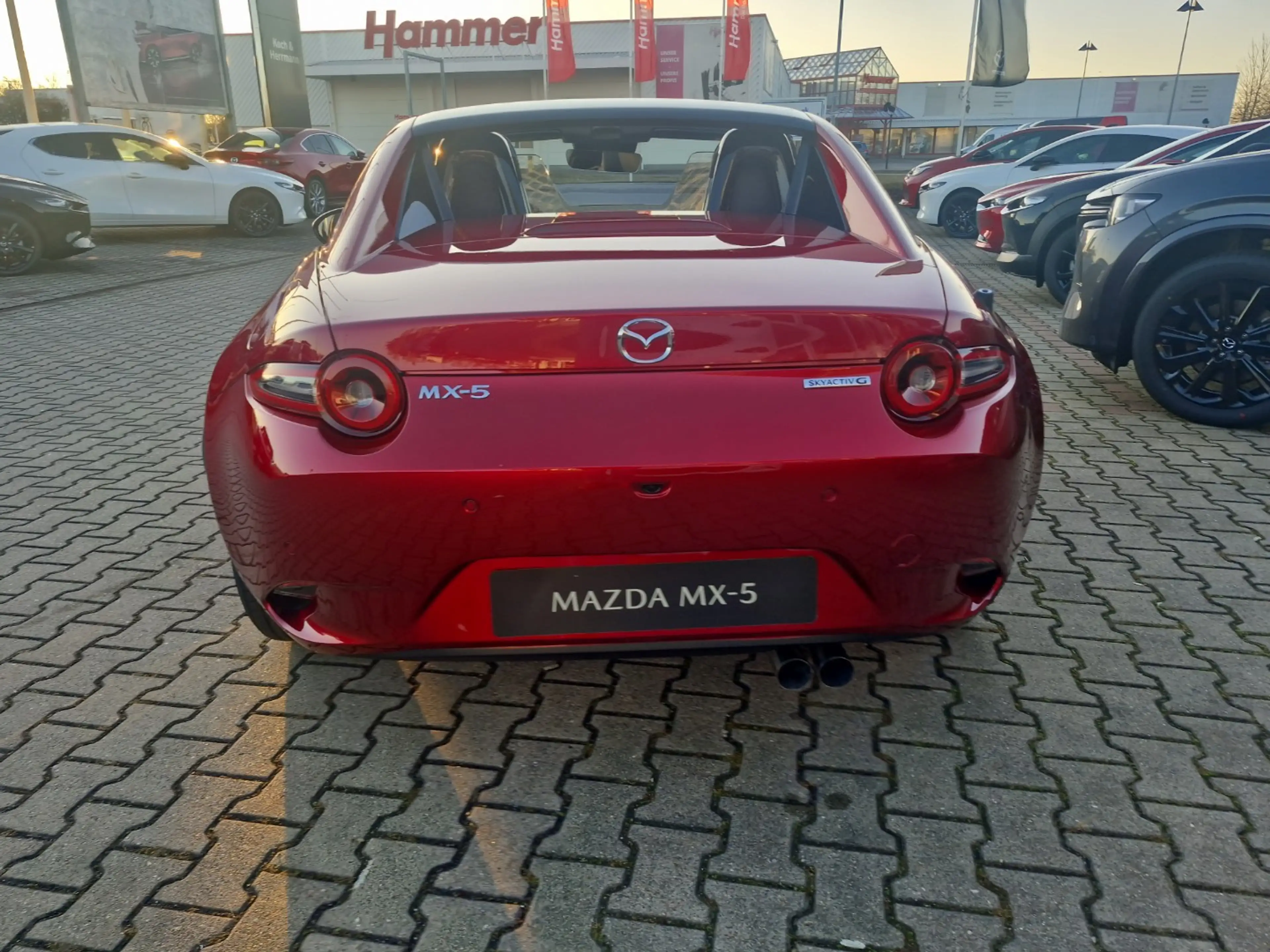 Mazda MX-5 1.5L SKYACTIV-G RF Exclusive-Line — photo 6