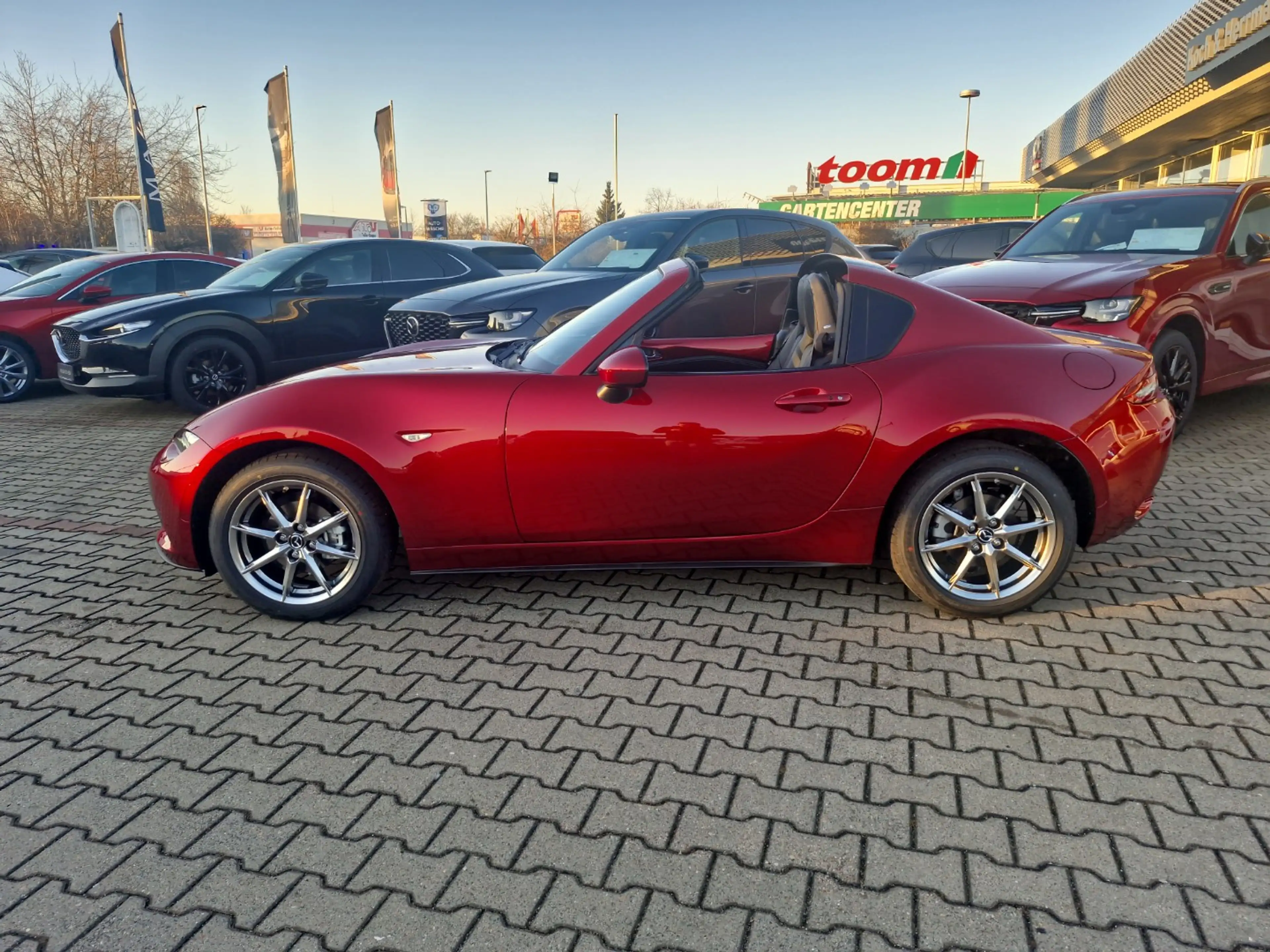 Mazda MX-5 1.5L SKYACTIV-G RF Exclusive-Line — photo 4