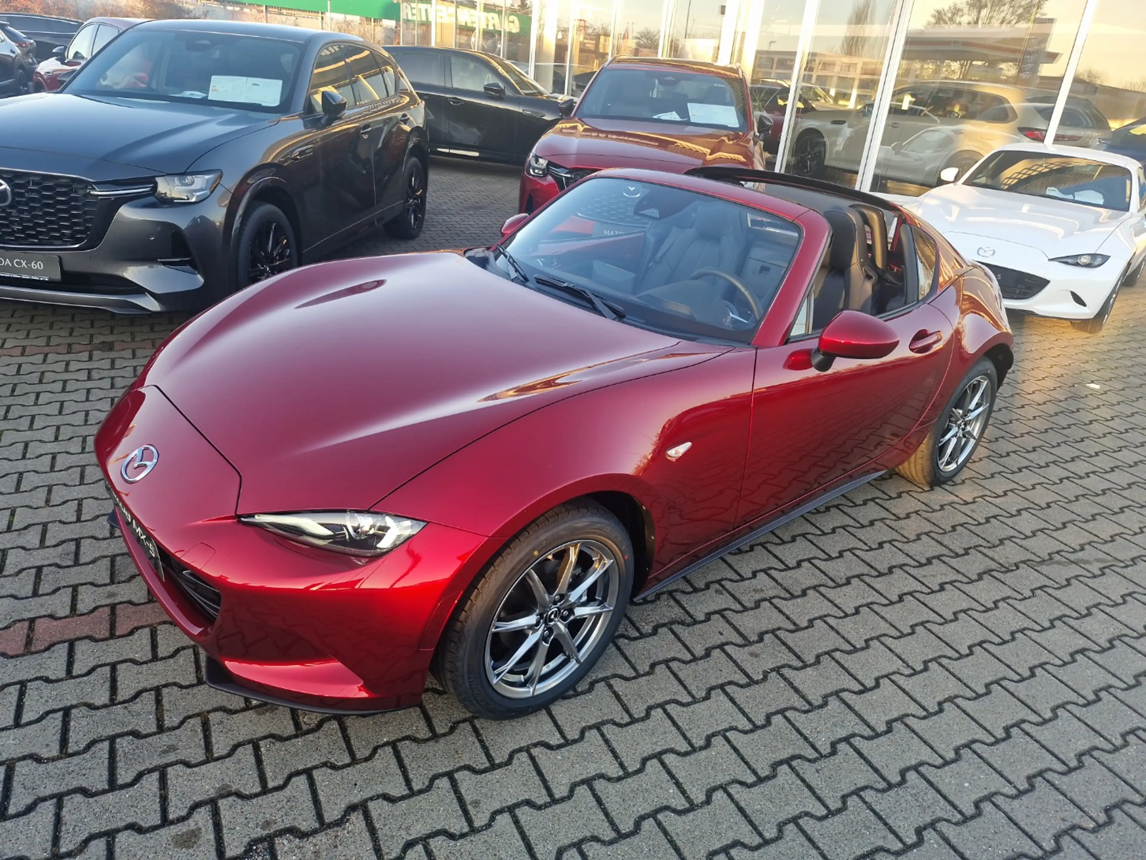 Mazda MX-5 1.5L SKYACTIV-G RF Exclusive-Line — photo 3