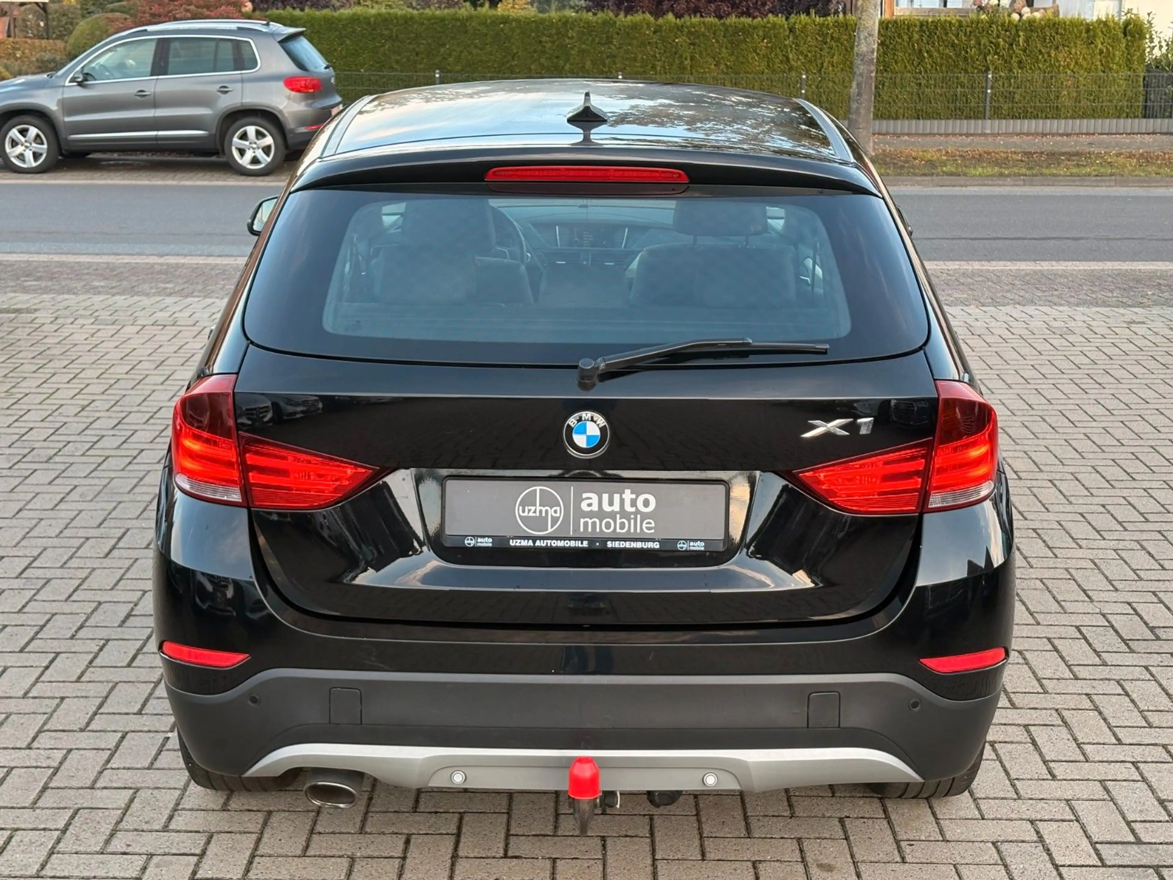 BMW X1 18d xDrive, AHK, Aut., Xenon, Navi, Leder — photo 4