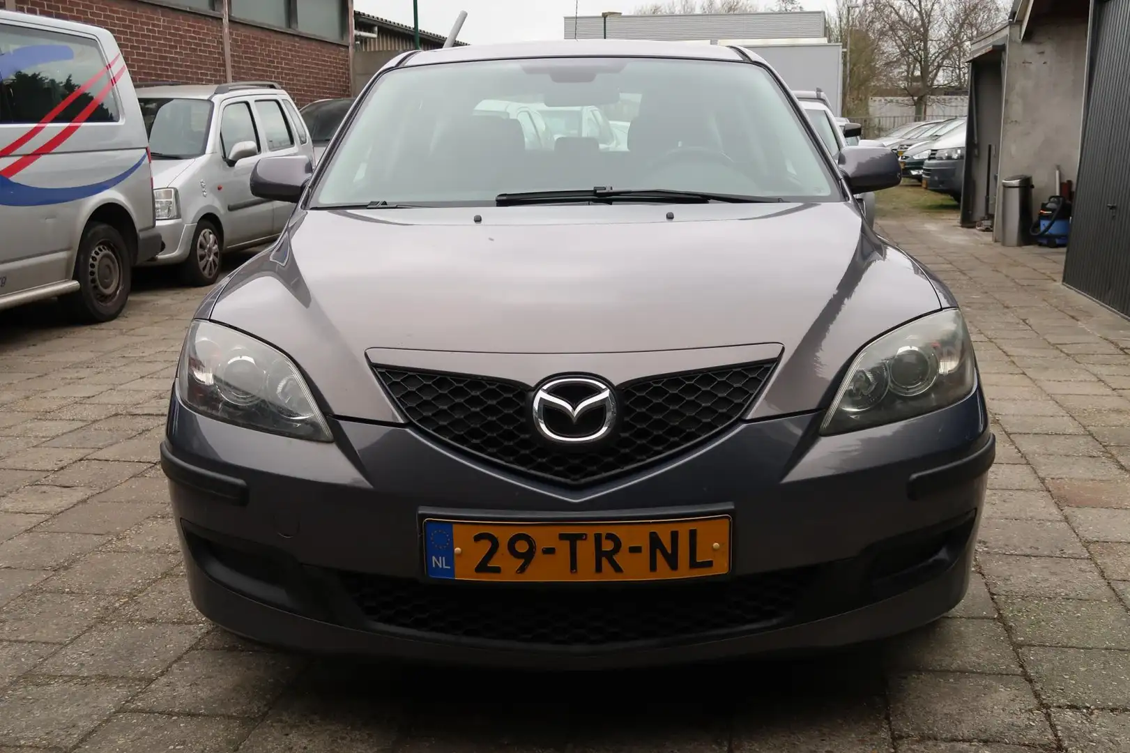 Mazda 3 1.6 S-VT Touring, AIRCO, LM VELGEN, STUURBEDIENING Gris - 2