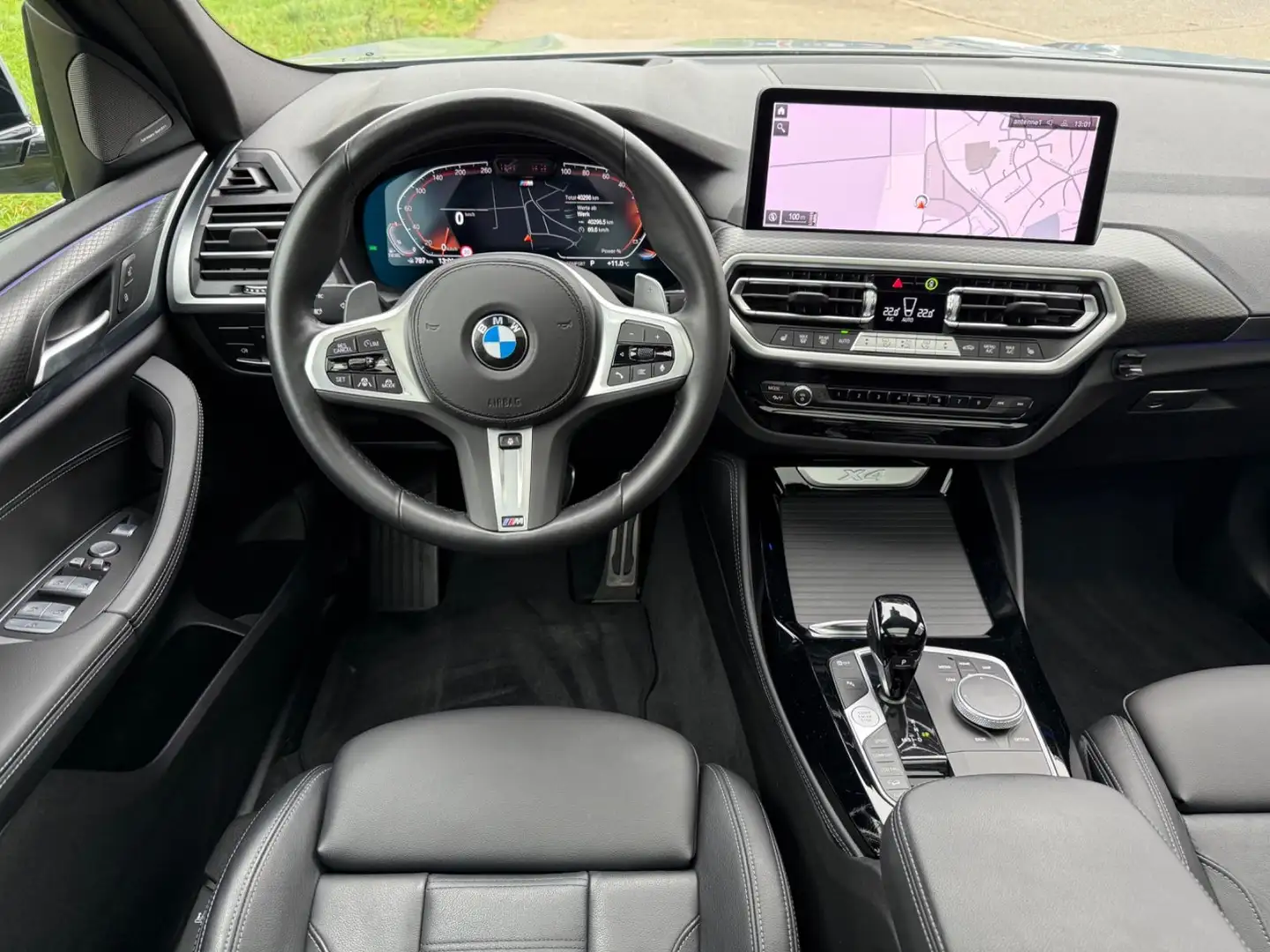 BMW X4 xD 30 d M Sport Pro Laser HeadUp Pano AHK 20" Grau - 2