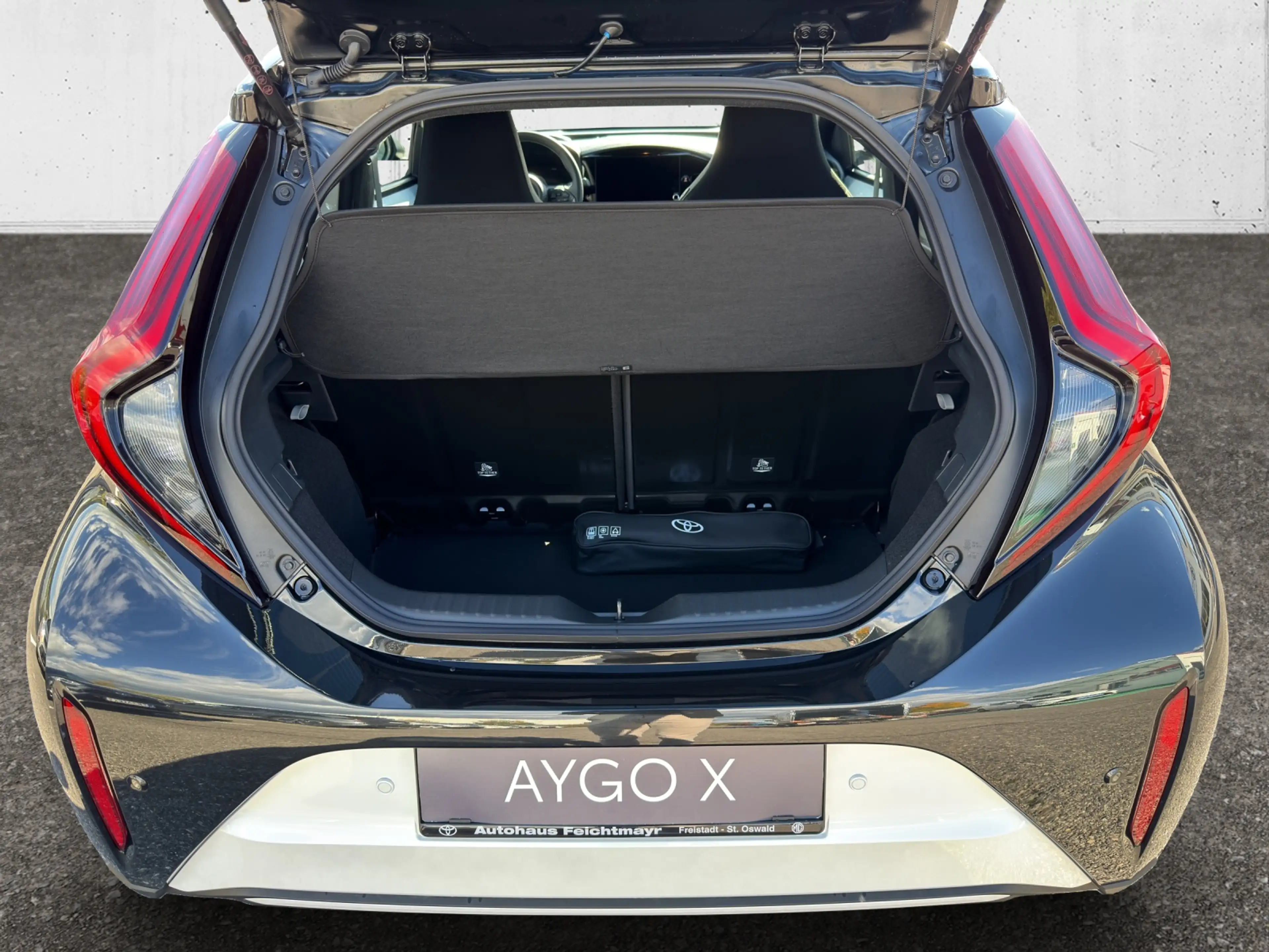 Toyota Aygo X 1,5 VVT-i GR-S 5t. — photo 9