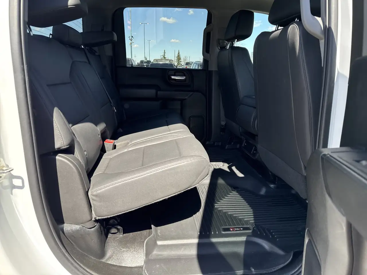 GMC Sierra 2500HD снимка GMC Sierra 2500HD