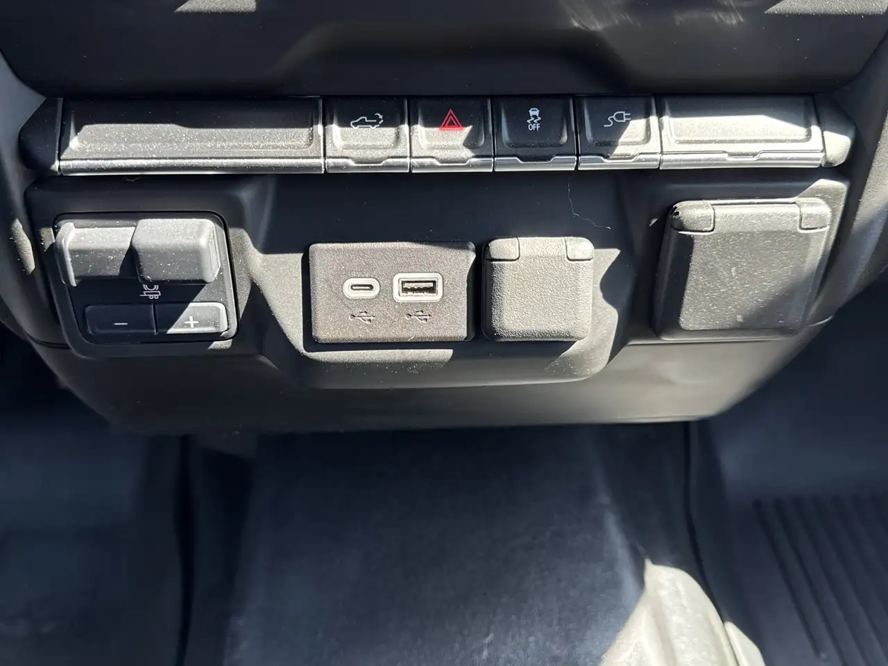 GMC Sierra 2500HD снимка GMC Sierra 2500HD