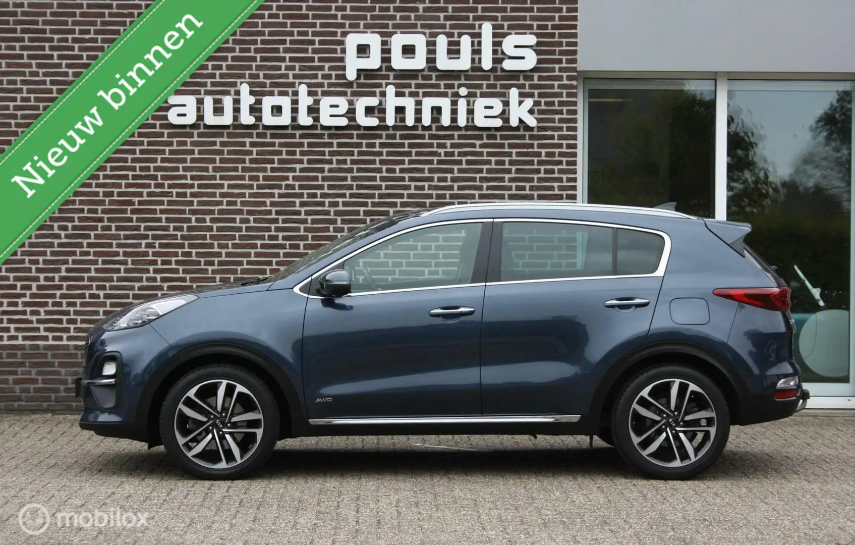 Kia Sportage 1.6 T-GDI Panoramadak, trekhaak Blauw - 2