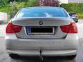BMW 318 318d Silber - thumbnail 2