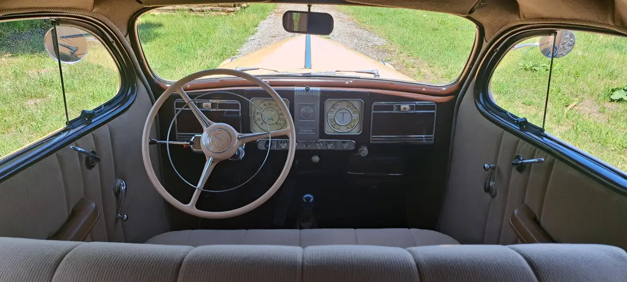 Chrysler Royal Touring Sedan C18, foto 12